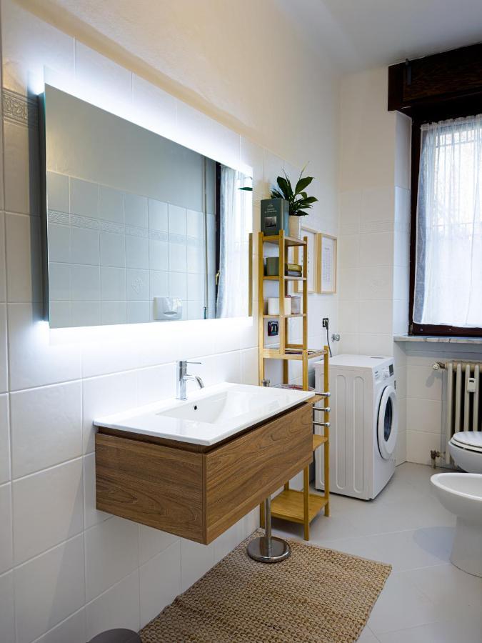 Litta's Flat In Affori - 3 Mins Walk From Mm3 Apartamento *
